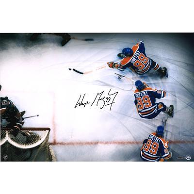 Zach Hyman Edmonton Oilers Autographed 8'' x 10'' Navy Jersey