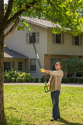 Earthwise 20V Cordless Lithium 20 Pole Hedge Trimmer