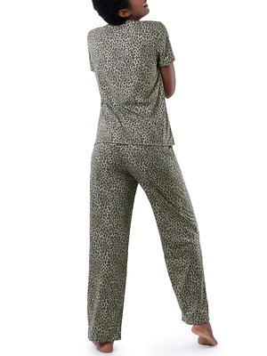 Joyspun Women's Velour Knit Pajama Set, 2-Piece, Sizes S to 5X 