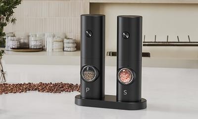 2X Electric Pepper Salt Grinder Mill Operated LED Light Battery Automatic