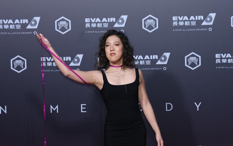 金馬獎／大S倩影一出現大螢幕全場嘆息！ 李竺芯溫暖歌聲紀念過世影人...網友狂讚：救命好聽