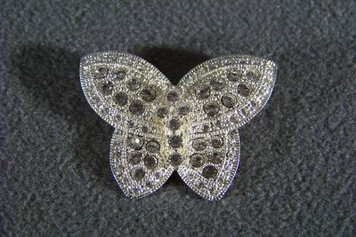 Vintage Silver Tone Bold Butterfly Design Clear Rhinestone Pin