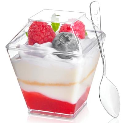 Qeirudu 50 Pack 8 oz Square Plastic Dessert Cups with Lids and Sporks,  Disposable Cake Cups Yogurt Parfait Containers for Fruit, Pudding, Mousse,  Ice