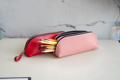 Leather pen case,Personalized Pen Case,Leather pen pouch,Leather Pencil  Pouch,Pencil Bag,Pencil Case,Leather Pencil Bag,Cosmetic Bag