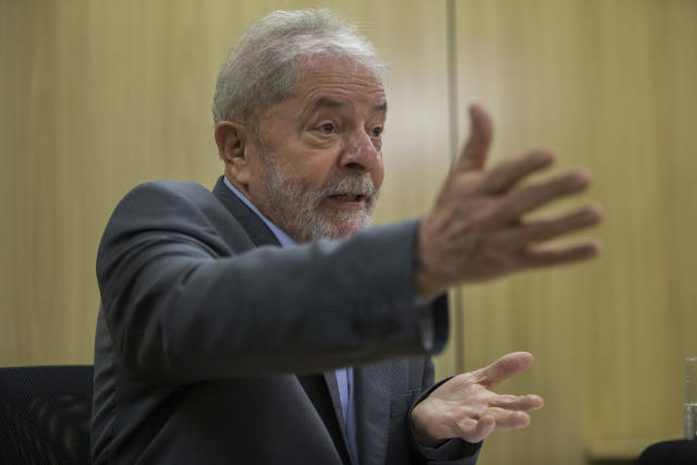 **ARQUIVO** CURITIBA, PR, 26.04.2019: O ex-presidente Lula (PT) concede entrevista exclusiva à Folha e ao jornal El País, em Curitiba. (Foto: Marlene Bergamo/Folhapress)