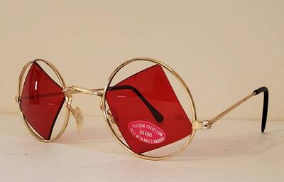 Vintage Sunglasses // Round Teashades Red Diamond Lens Gold Metal