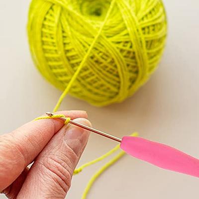 Set of 10 Small Size Crochet Hook Set, Ergonomic Handle Crochet Hook  Needles for Arthritic Hands, Thread Crochet Steel Lace Hooks Size 0.5mm to  2.75mm