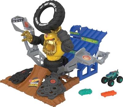 Hot Wheels Monster Trucks Arena Smashers Bone Shaker Ultimate Crush Yard  Playset : Target