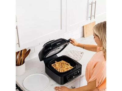 Ninja Foodi 5-in-1 Indoor Grill with Integrated Smart Probe, 3.9 L (4 qt.)  Air Fryer