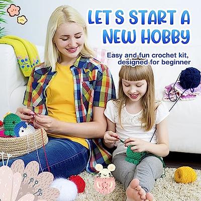 Reessy Crochet Kit for Beginners, Crochet Kit for Beginners Adults and Kids  Daughter Son Crochet Gifts,Travel Crochet Starter Kit,Crocheting Set with  12pcs Yarn and Bag, Learn to Crochet Kit Blanket : 
