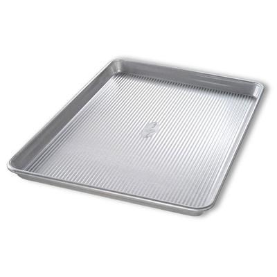 Winco 13 x 9 x 2 1/4 Non-Stick Aluminized Steel Rectangular Cake Pan