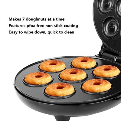 Donut Maker, 1000W Makes 7 Doughnuts Mini Donut Maker Machine Double Sided  Heating Prevent Stick Portable Mini Electric Donut Making Baker Machine for  Home Bakery Dessert Shop (US Plug 110V, Black) 