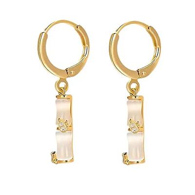  MODRSA Clear Earrings Plastic Earrings for Sports Studs Earring  Retainer for Work Sports Surgery Clear Earring Retainers Flat Top Clear  Earrings for Sports for Ear Lobe : Everything Else