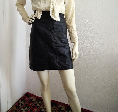 EG CHRIS G Women's Black Leather Skirts High Waisted High Side