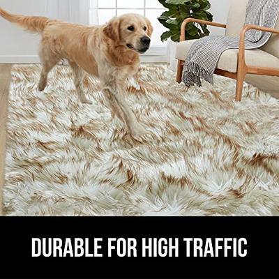 Gorilla Grip Fluffy Faux Fur Rug, Machine Washable Soft Furry Area