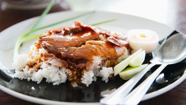 這些人飲食要「三高」　吃白飯、東坡肉比五穀飯、瘦肉來的好！