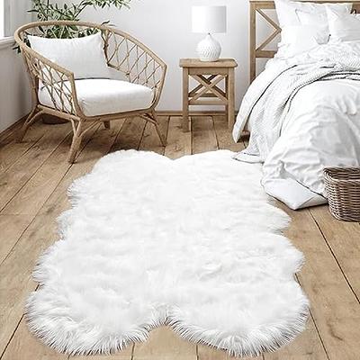 Noahas Cowhide Rug for Living Room, Cow Print Rug for Bedroom, Faux Cow  Hides and Skins for Office, Cow Print Table Runner Throw Rugs, Faux Fur  Fabric