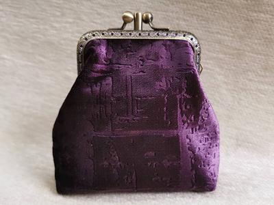 Handmade Embossed Leather Coin Purse Kiss Lock Coin Purse 