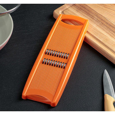 Julienne and Korean Carrot Salad Grater - Kitchen Hand Vegetable Grater -  Carrot Plastic Shredder