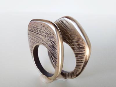  FUNEIA Stackable Gold Rings for Women Non Tarnish