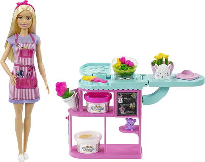 Barbie Pizza Chef Doll & Playset, Toy Oven & Counter with Sliding Conveyer  Belt, Molds, 3 Dough Colors & Accessories