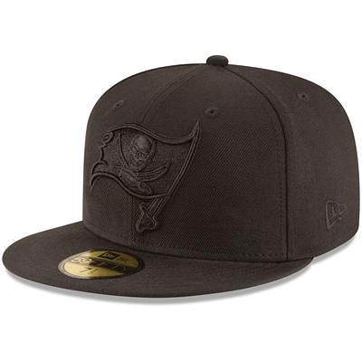 New Era Tampa Bay Buccaneers Salute to Service 2022 Fitted 59Fifty Hat, FITTED HATS, CAPS