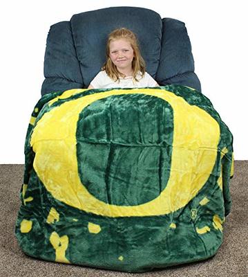 Lids Oregon Ducks 50'' x 60'' Plush Raschel Throw Blanket