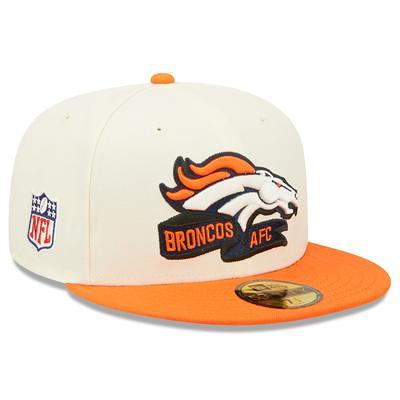 Denver Broncos New Era 2023 Sideline Historic Pom Cuffed Knit Hat -  Cream/Navy