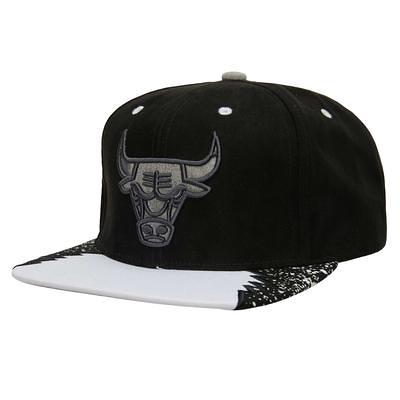 Mitchell and Ness Chicago Bulls NBA Gold Leaf HWC Trucker Hat in Black/Black | 100% Polyester