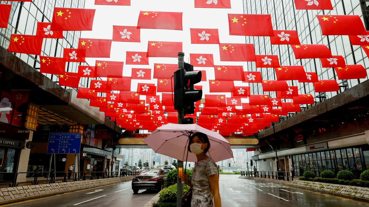 香港國安法一年後 多人入監、港蘋落難 撐起雨傘卻難海闊天空