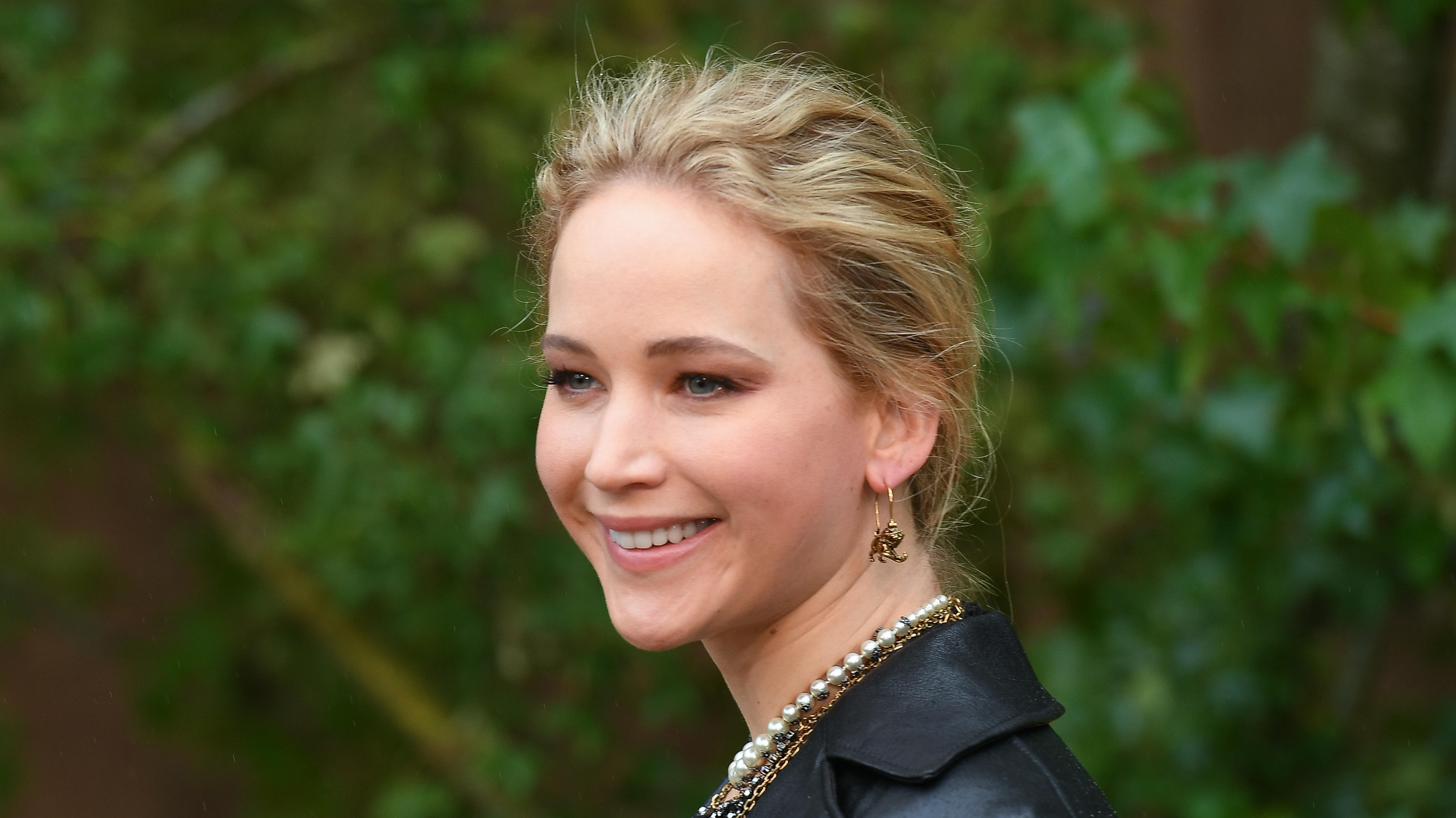 Jennifer Lawrence ties the knot at historic mansion