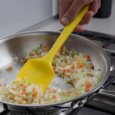 GIR: Get It Right Premium Seamless Spoonula - Non-Stick Heat Resistant  Silicone Scraper Spatula - Perfect for Mixing, Serving, Scraping, Stirring,  and