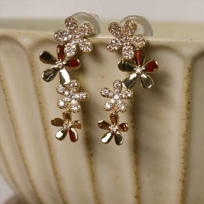 Buy Jalaja Floral Pearl Drop Earrings | Tarinika