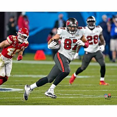 Devin White Tampa Bay Buccaneers Fanatics Authentic Autographed 16 x 20 Super  Bowl LV Champions Super Bowl LV Action Photograph