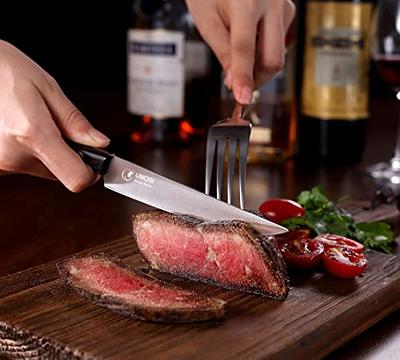 UMOGI Steak Knife Set of 6 in Gift Box - Ergonomic Grip Black Wooden  Handle, Highly Resistant & Durable German Stainless Steel, Serrated Edge 