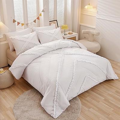 Chic Home Design Utopia 4-Piece Black Queen Duvet Cover Set in the Bedding  Sets department at