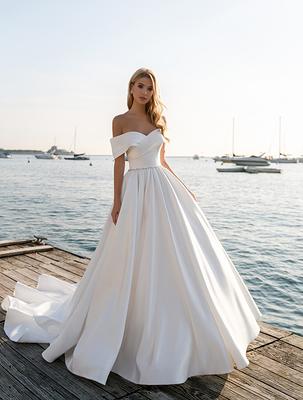 The 18 Best A-Line Wedding Dresses of 2023