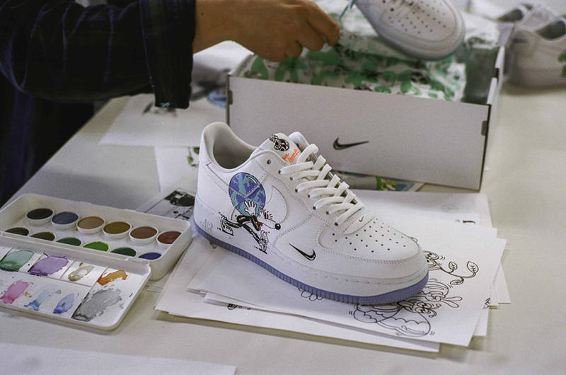 earth day nike air force 1