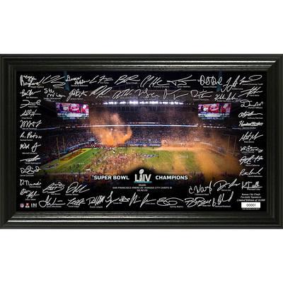 Lids Patrick Mahomes Kansas City Chiefs Unsigned Fanatics Authentic Super  Bowl LVII Champions Celebrating with the Lombardi Trophy Photograph