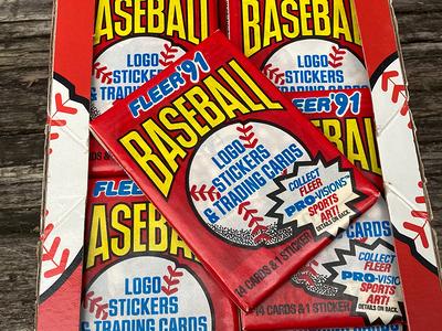 MLB 1990s throwback baseball cards