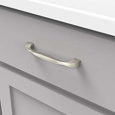 Hickory Hardware 1 Pack Solid Core Kitchen Cabinet Pulls, Luxury Cabinet  Handles, Hardware for Doors & Dresser Drawers, 3 Inch Hole Center, Satin