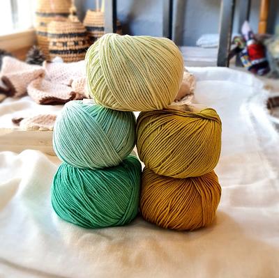 3x60g Green Yarn for Crocheting and Knitting;3x66m (72yds) Cotton Yarn for  Beginners with Easy-to-See Stitches;Worsted-Weight Medium #4;Cotton-Nylon