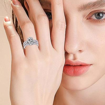 SMILEST 1.5 CT Oval Moissanite Engagement Rings, D Color VVS1 Clarity Lab  Created Diamond Ring 18K White Gold Vermeil Moissanite Side Stone Wedding