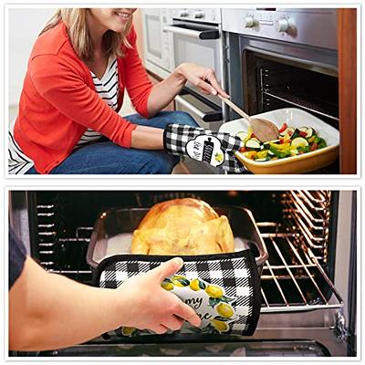 Black Oven Mitts & Potholders