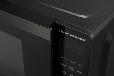 Hamilton Beach 0.7 Cu. Ft. Black Microwave Oven 