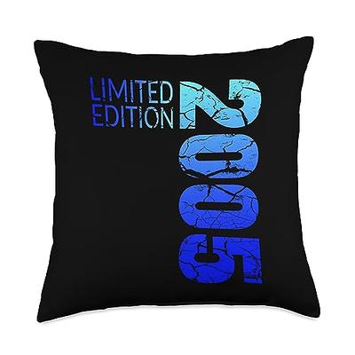 Retro 19 years old boys vintage 19 birthday gift for girls Throw Pillow -  Yahoo Shopping