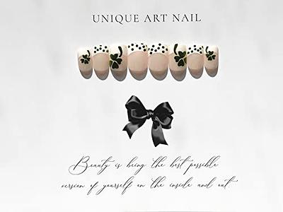Nail Art Design Planner: Sketchbook for Nail Techs, Artists, Manicurists |  Professional Notebook with Templates to Track Nail Design Portfolio: Nail  ... Beautiful Design Ideas to Life | 8.5