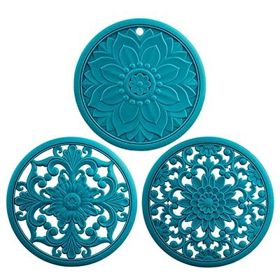 Smithcraft Silicone Trivets for Hot Dishes, Pots and Pans, Hot Pads for  Kitchen, Mixing Color Silicone