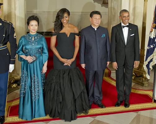 Michelle-Obama-Wearing-Black-Vera-Wang-Dress.jpg.cf.jpg