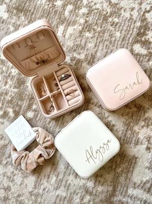 Jewelry travel box Ivory